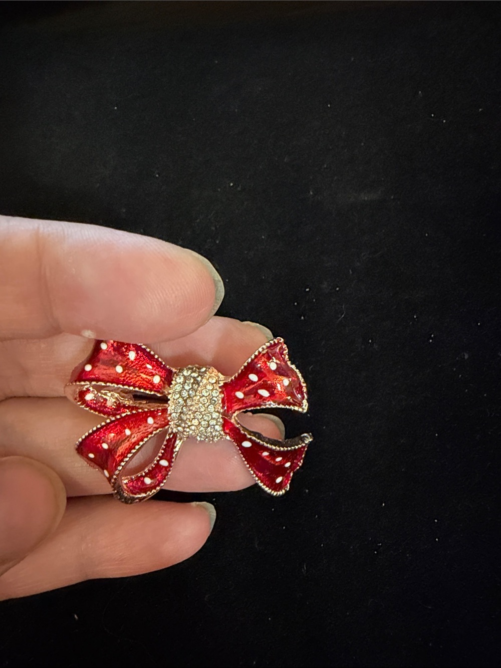 Red Rhinestone Bow Brooch Pin
